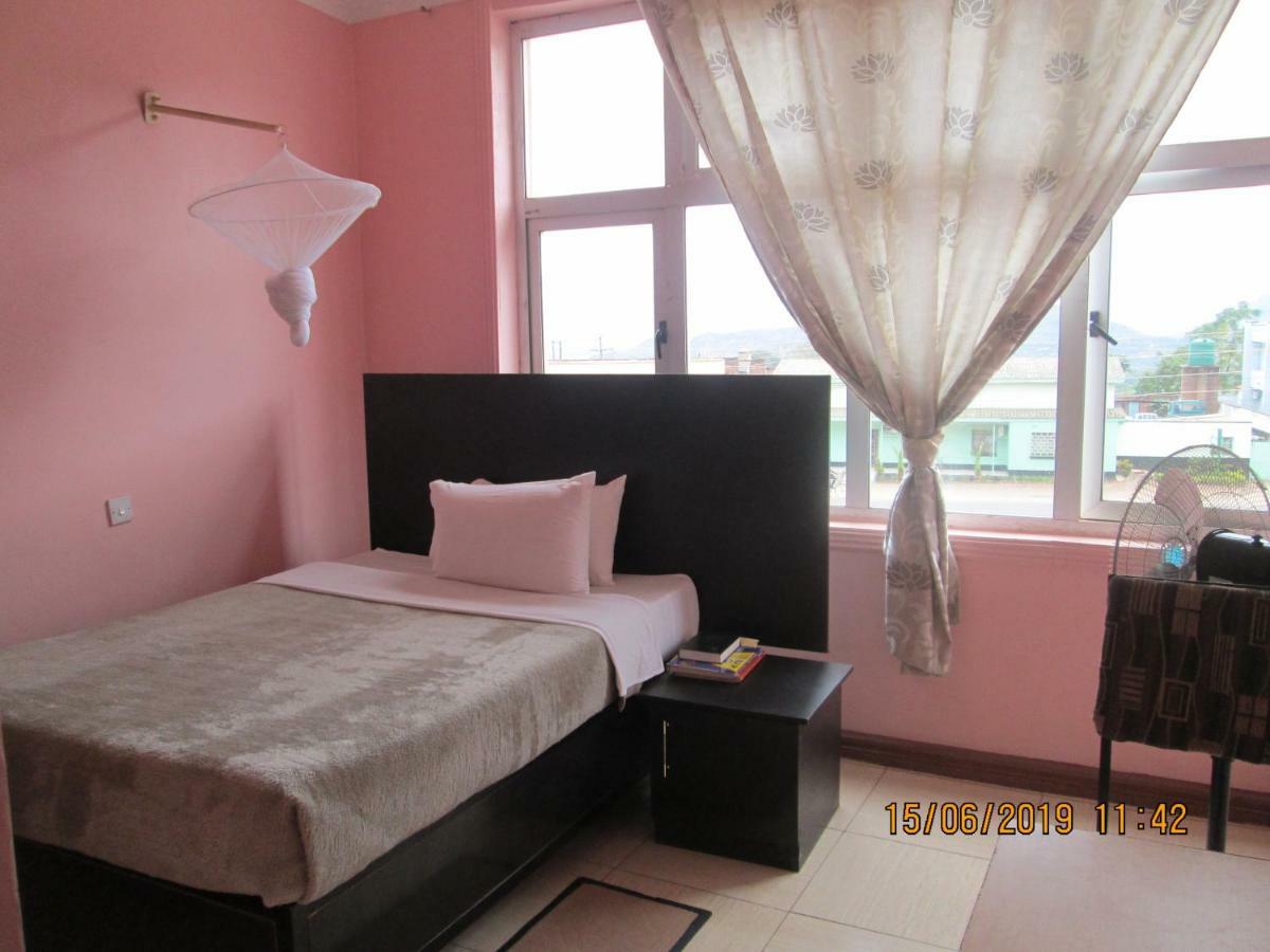 Bluegum Avenue Lodge Zomba Dış mekan fotoğraf